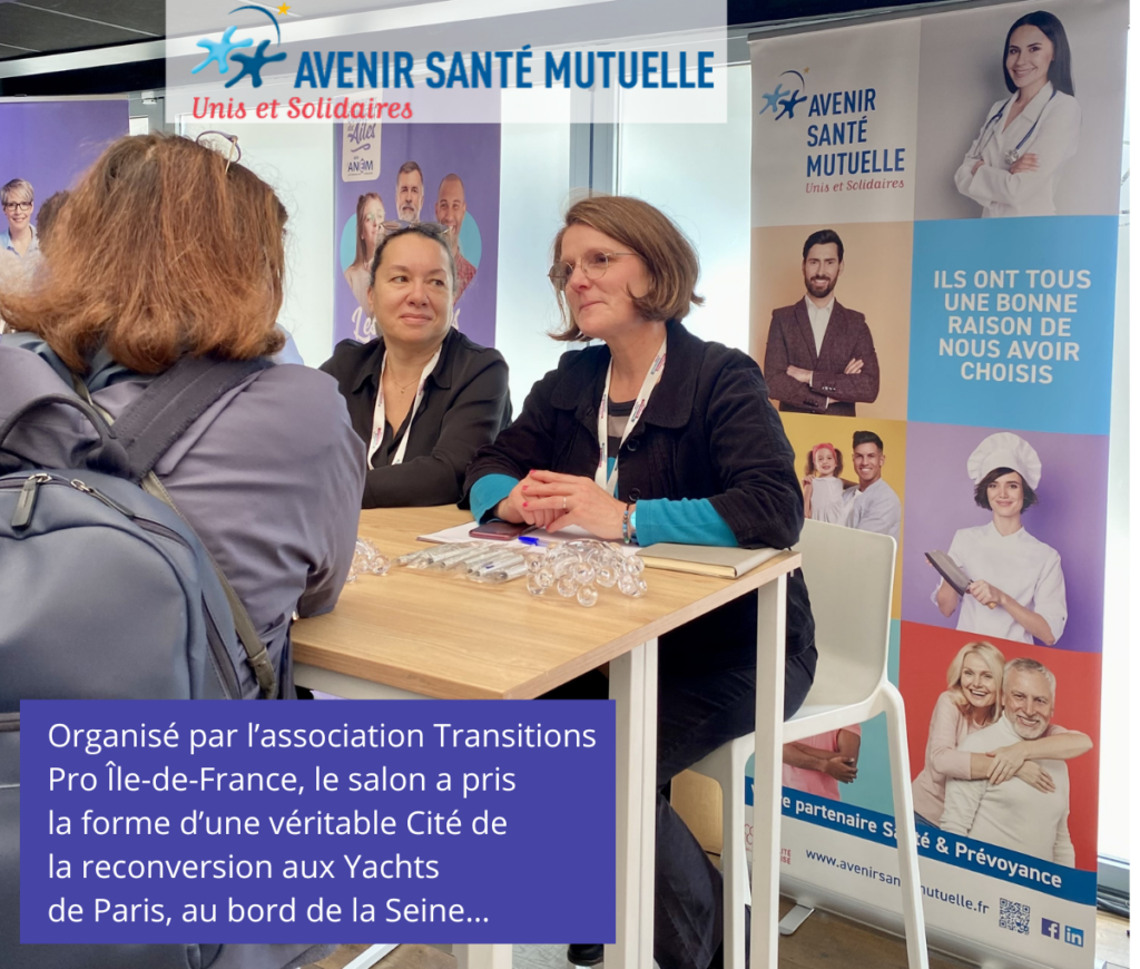 Le stand d'Avenir Santé Mutuelle lors du salon Générations Reconversion de septembre 2024, à Paris.